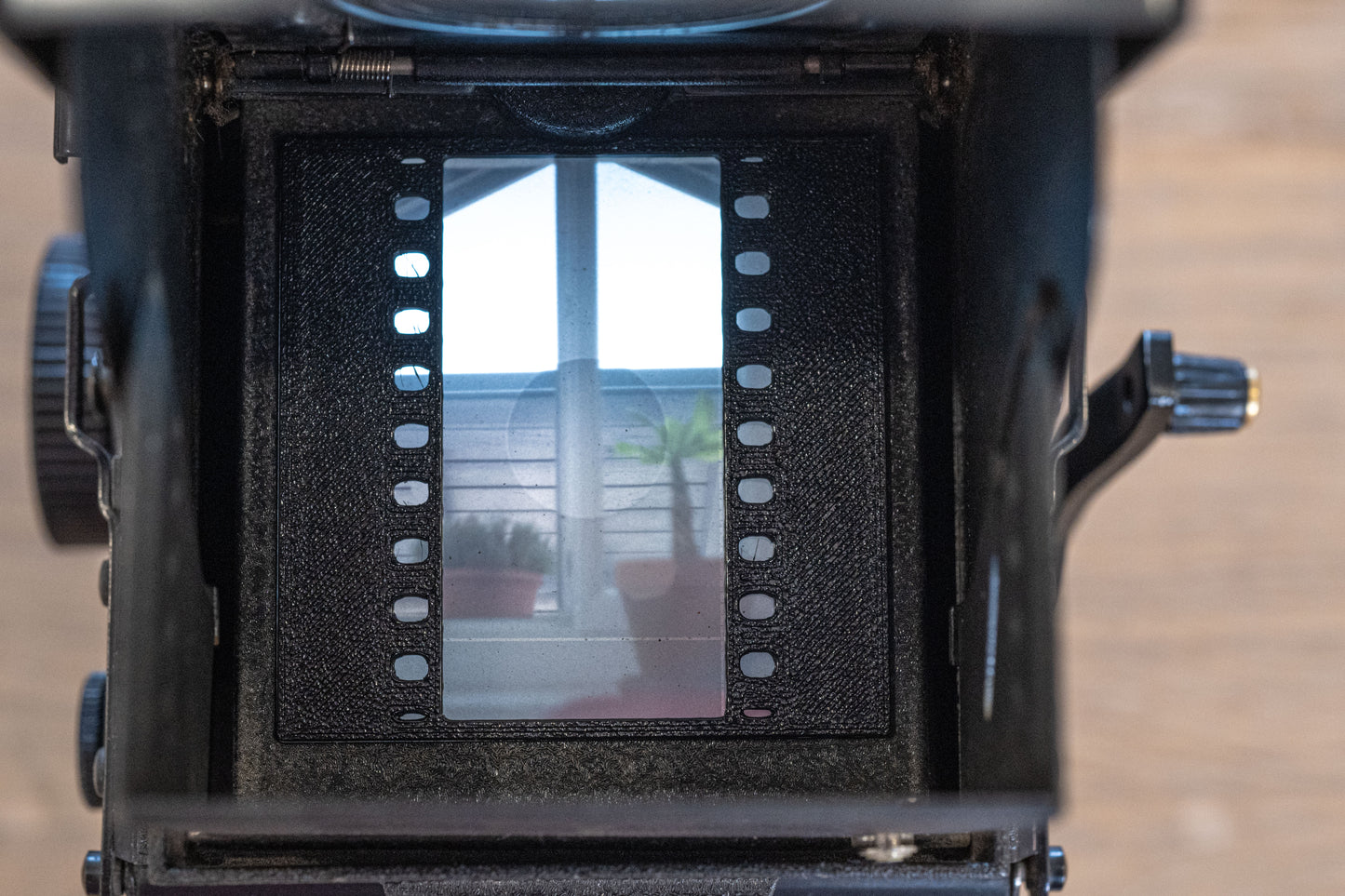 YASHICA MAT 124, 124G Viewfinder Mask --- 35mm Panoramic